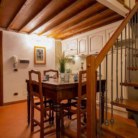 Апартаменти Demedici Apt W/ 2Br 1' Walk Uffizi & Ponte Vecchio Флоренція Екстер'єр фото